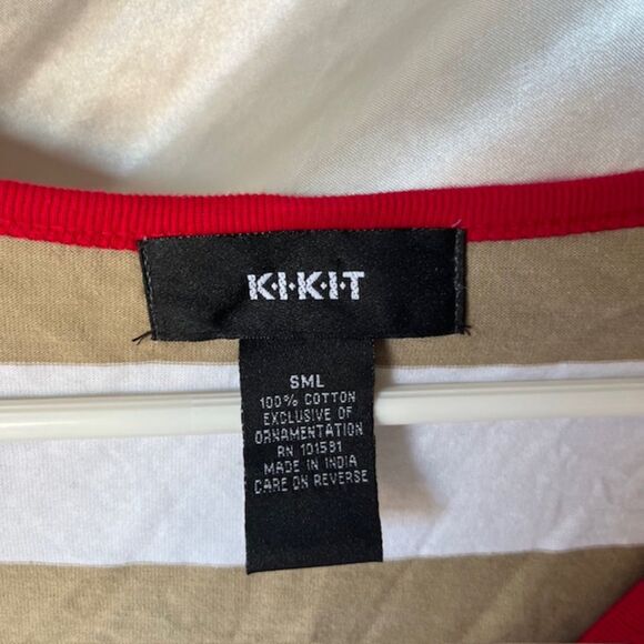 KiKit Gold and White Floral Design Top - Picture 6 of 6